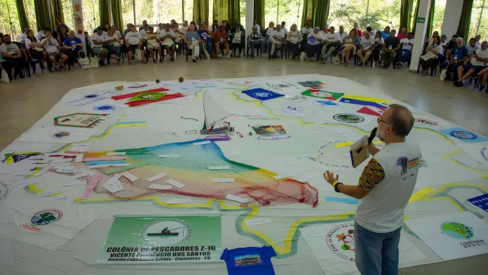 Participantes discutem propostas da pesca e aquicultura durante o Mutirão de Soluções para a Crise Climática