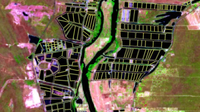 Mapa de áreas de aquicultura no Ceará mostrando empreendimentos aquícolas