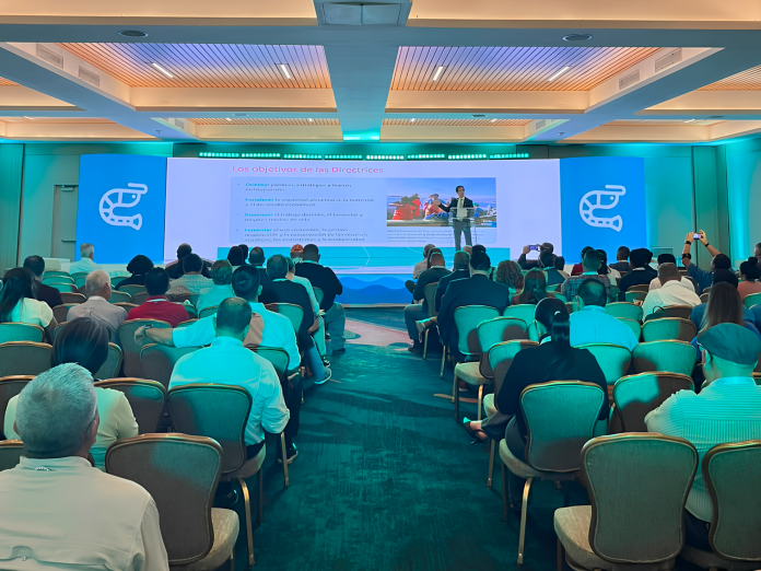 Congresso de aquicultura em El Salvador.